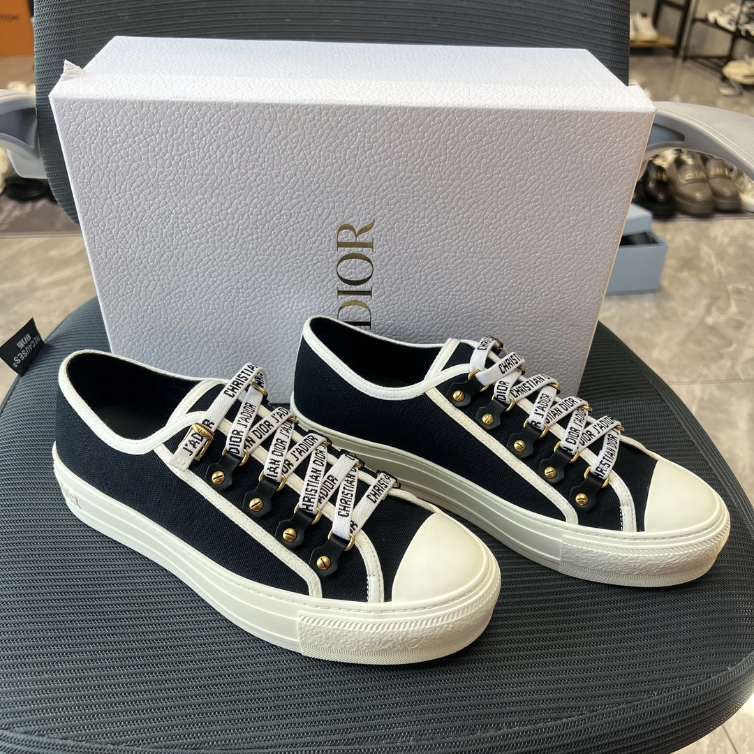 全新未使用 DIOR/迪奥 37码！仅试穿一次！千鸟格低帮板鞋 黑白厚底