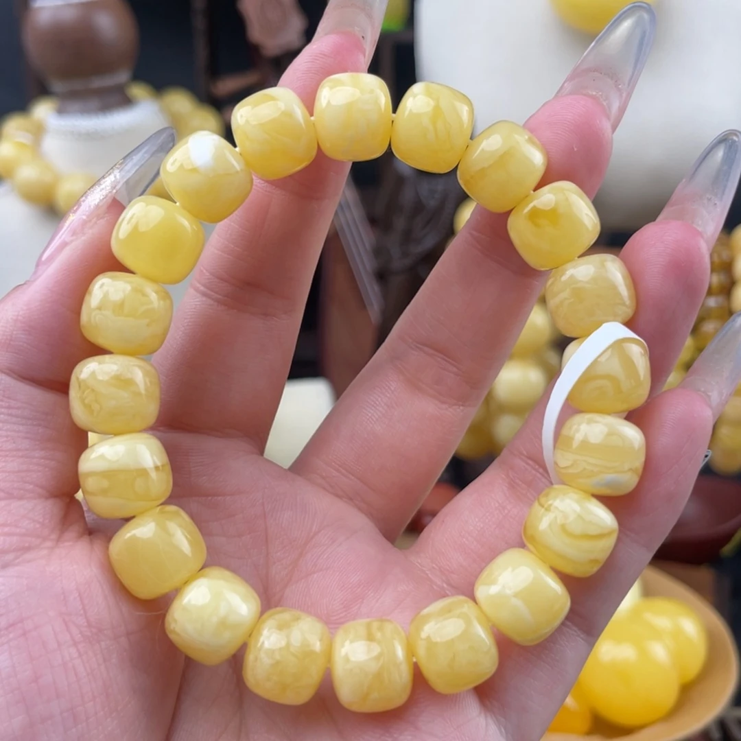 琥珀未镶嵌裸石满蜡虎皮妖花11.4