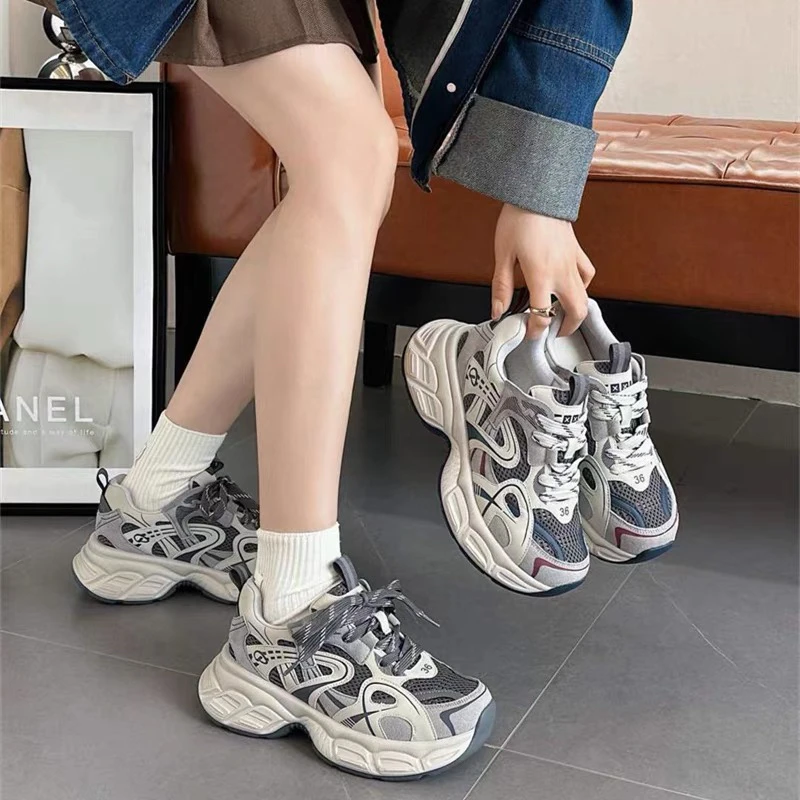 轩轩家【无敌老爹鞋】 春季新款脚感无敌韩版时尚轻巧秀气休闲鞋