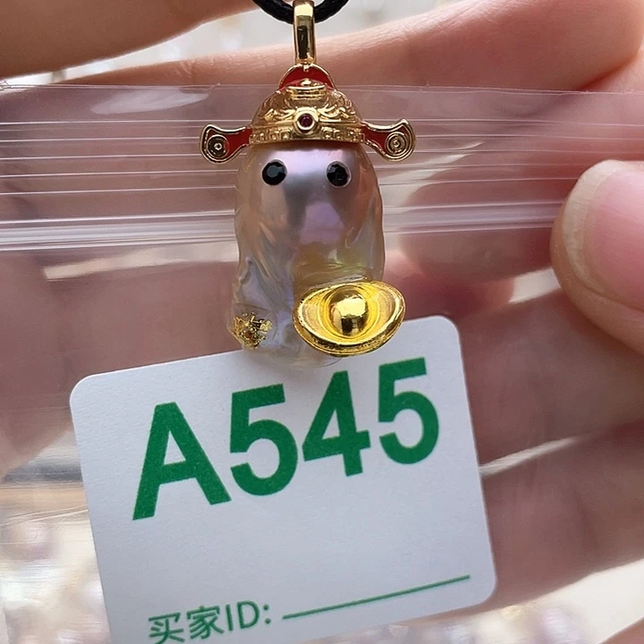 未镶嵌天然珍珠。  漏 漏 漏淡水珍珠