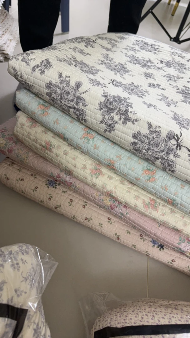 高品质床盖两米三