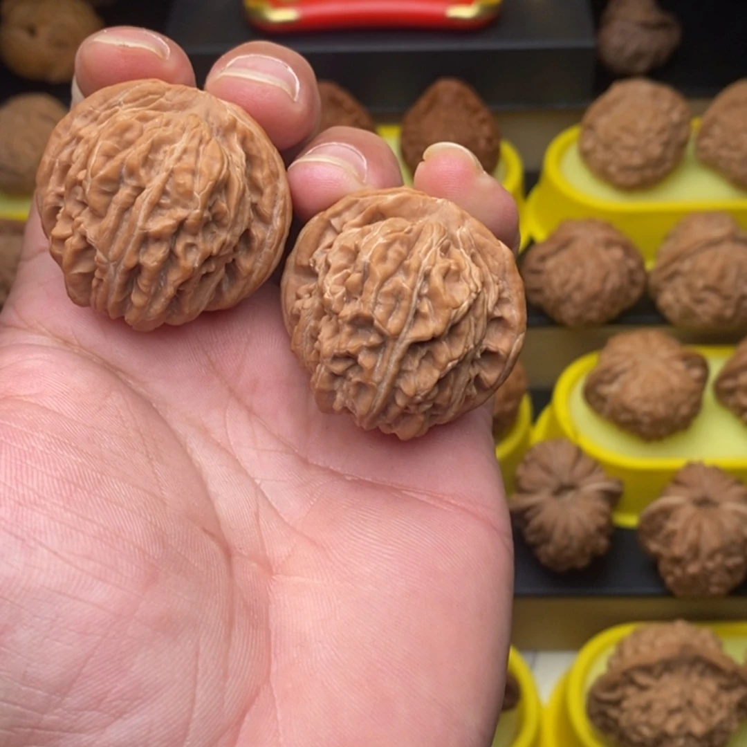 金***电文玩核桃把件39拱桥