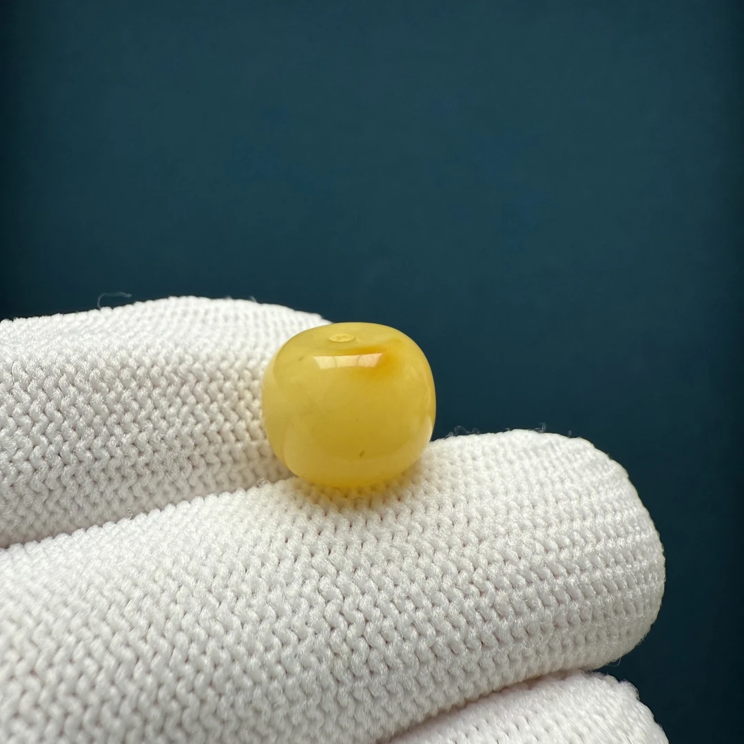D1032天然原矿蜜蜡 【微瑕】老型11*9mm支持鉴定 假一罚十