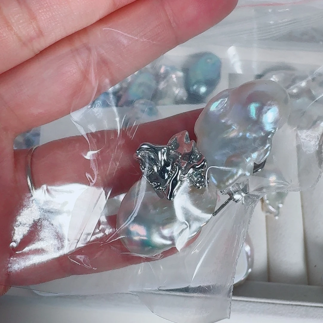 背***球颈饰银S925镶嵌淡水珍珠
