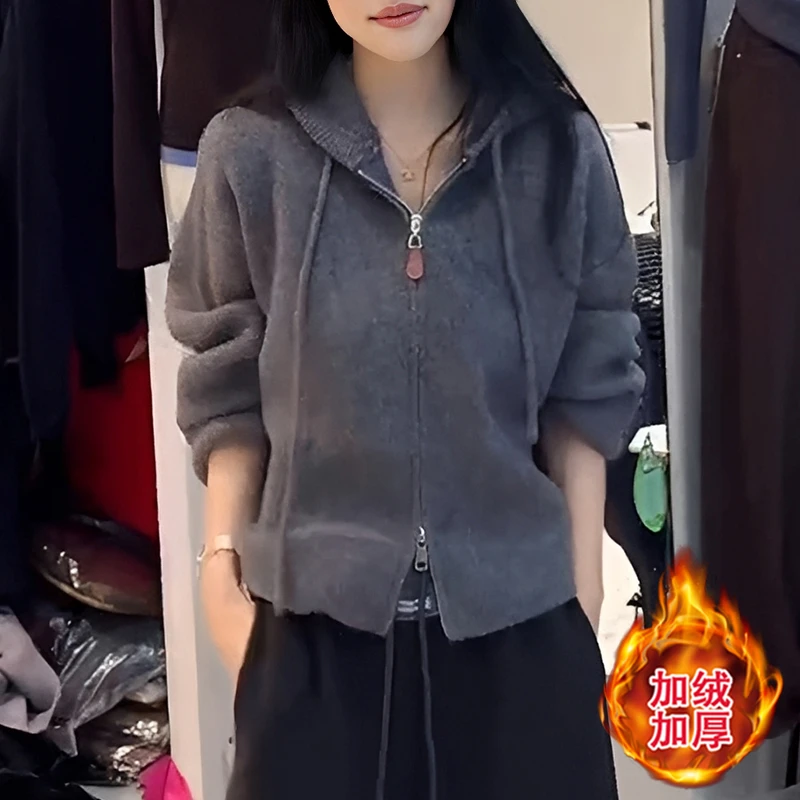 设计感拉链连帽毛衣开衫外套女冬季新款宽松洋气的短款针织上衣