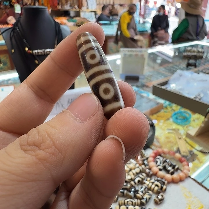 小***智玛瑙/玉髓合金颈饰