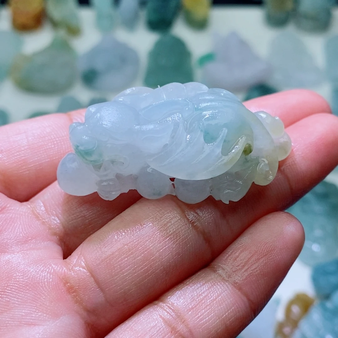 定制翡翠未镶嵌毛货抛光