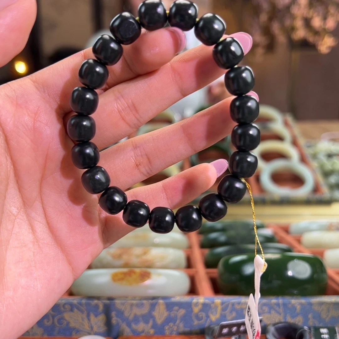 和田玉（青玉）未镶嵌手链黑青籽