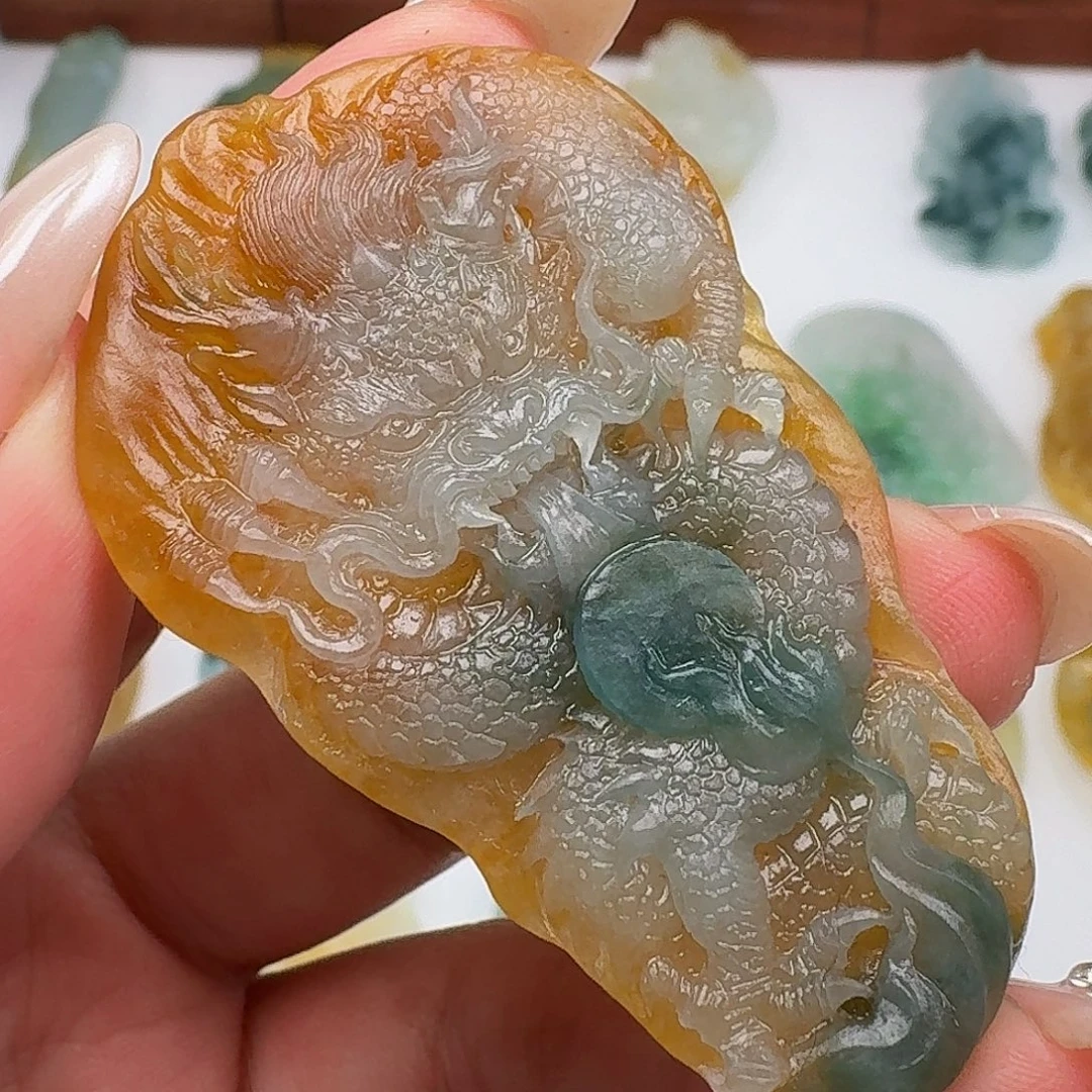 定制翡翠未镶嵌龙牌 尺寸57*36*5mm