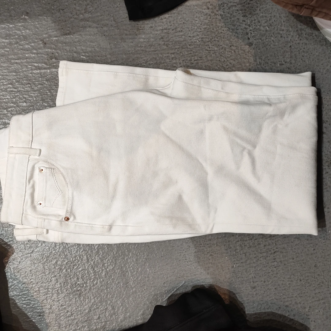 次品白色牛仔裤-果梓0032