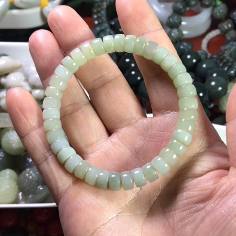 未镶嵌手链和田玉