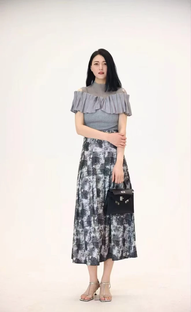 印花水彩印花显瘦半裙半裙显瘦中长款女士高腰半身裙