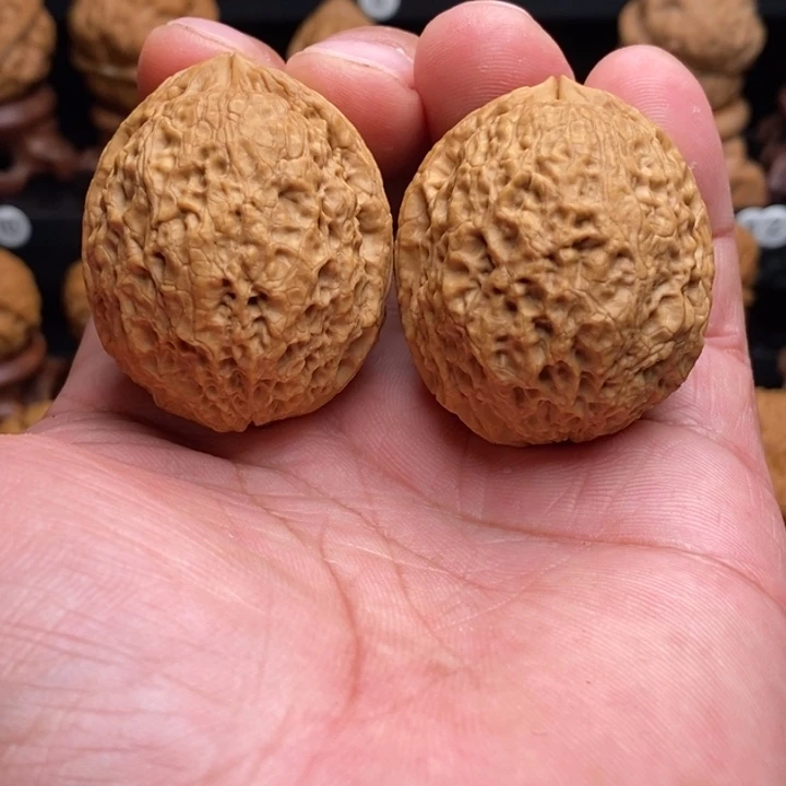 C***i把件文玩核桃哈哈哈哈哈哈哈哈哈