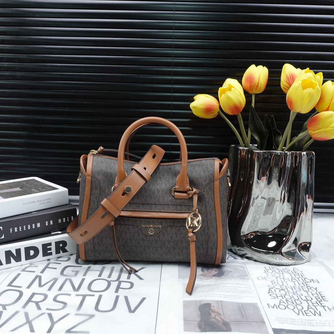 95新 MICHAELKORS/迈克高仕 单肩包/T10224617