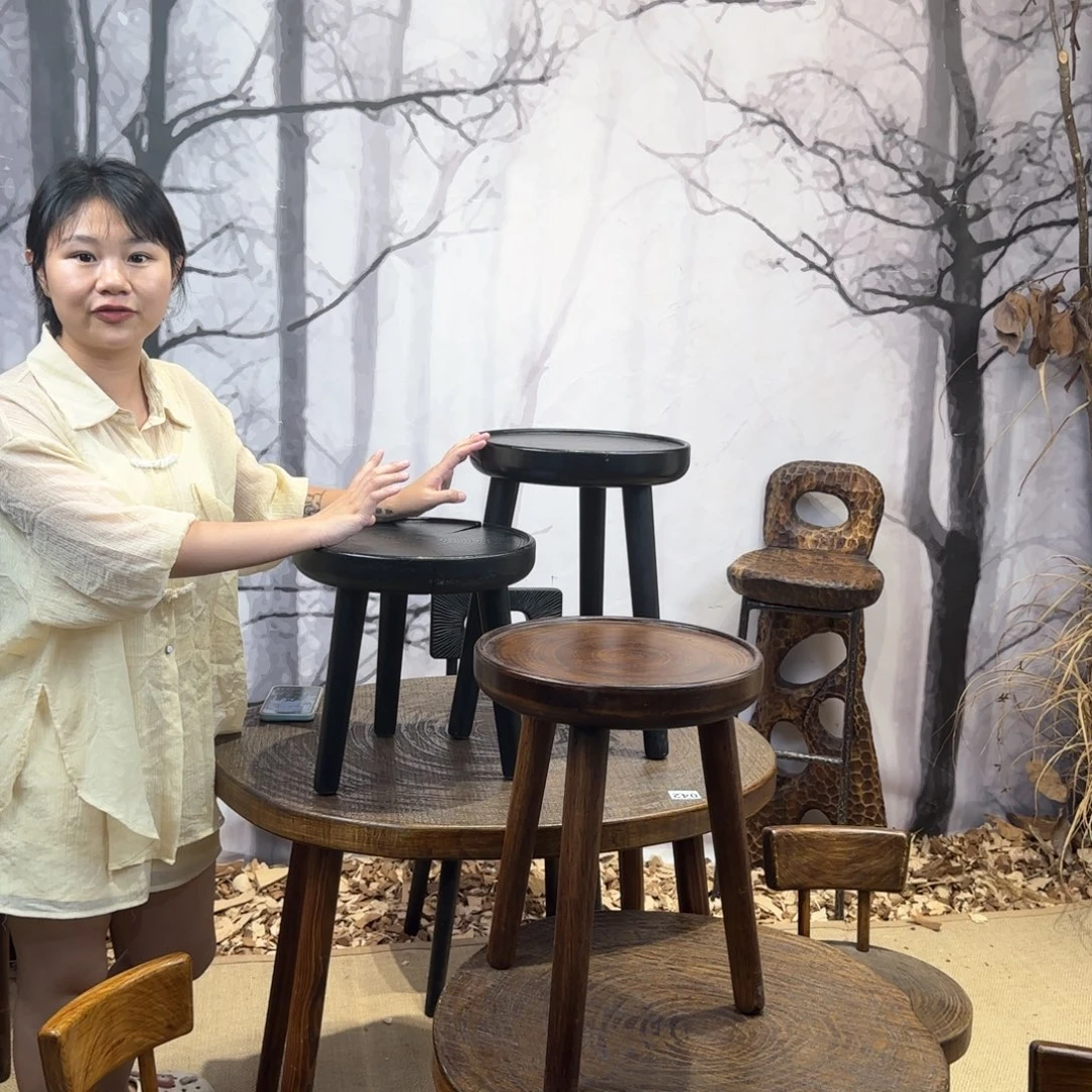 香樟木香樟木设计师款圆椅