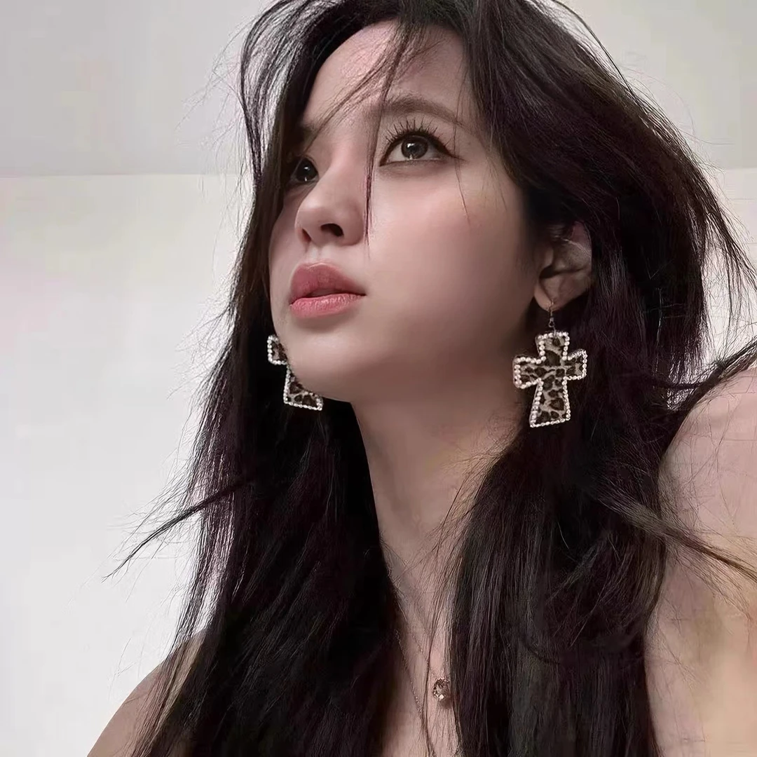 非金属锦纶耳饰 豹纹十字架y2k千禧辣妹耳钉复古ins日系