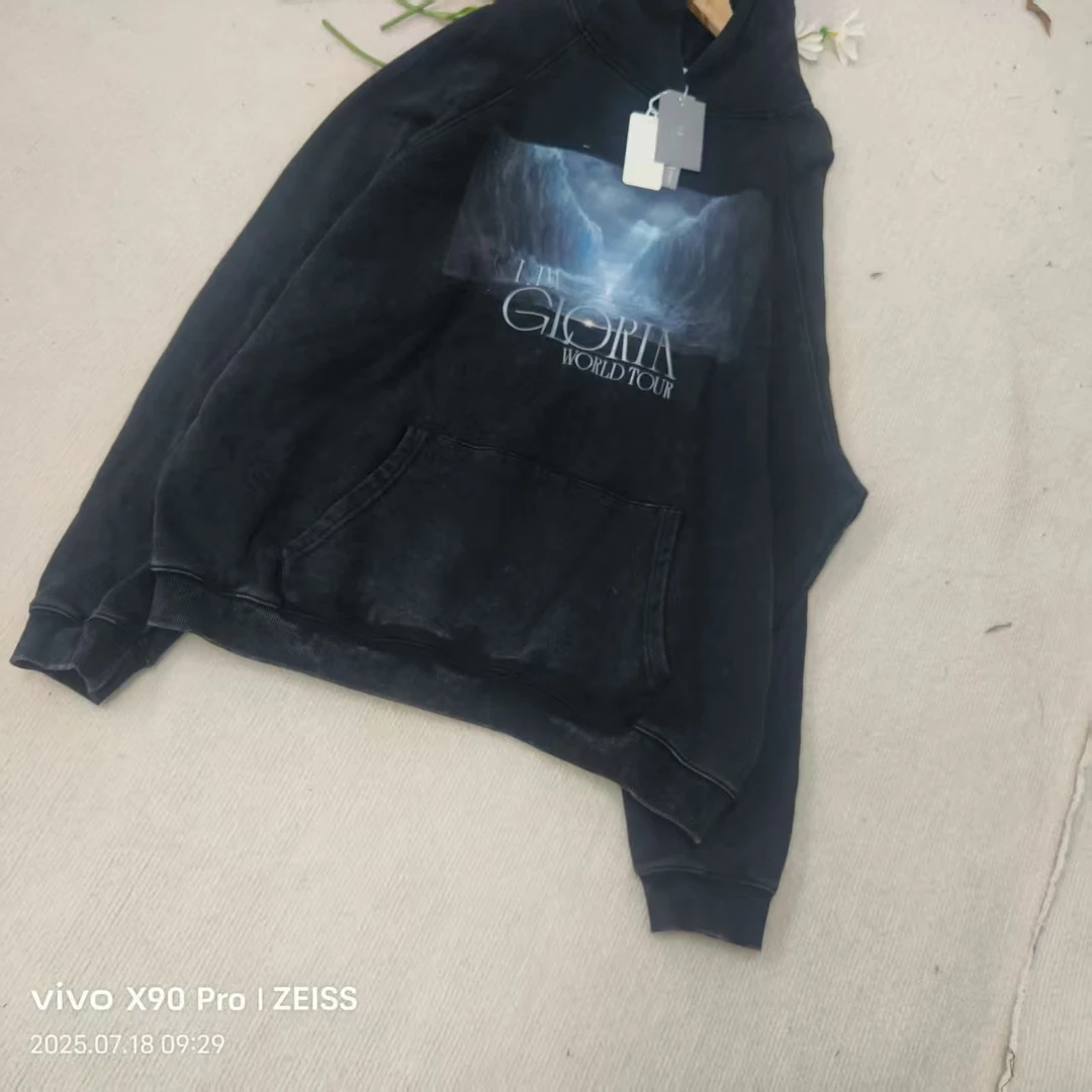 唯琳剪标  4仓D2-6-2717款  水洗磨白旧宽松型连帽卫衣