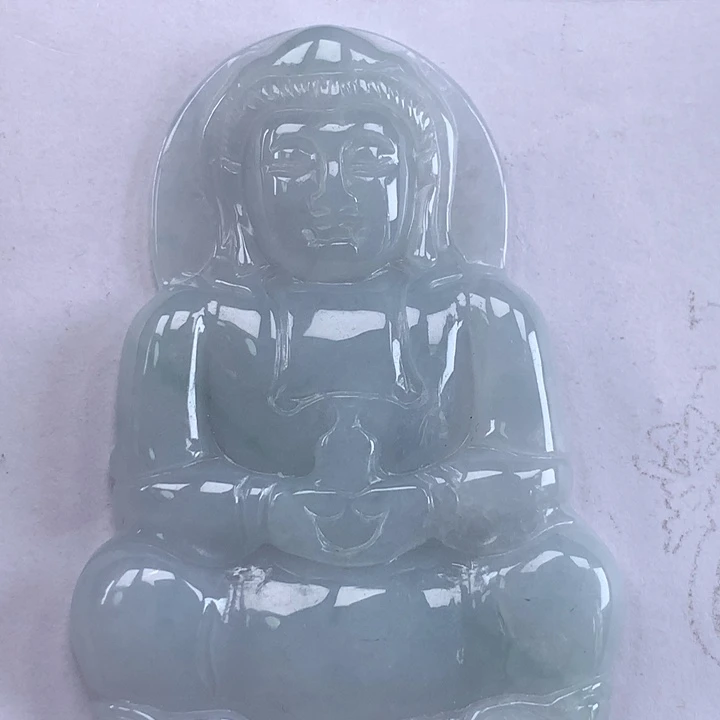 颈饰未镶嵌翡翠观音