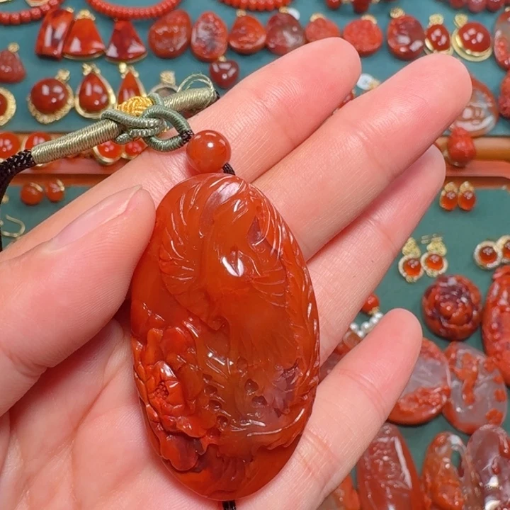 未镶嵌吊坠南红玛瑙