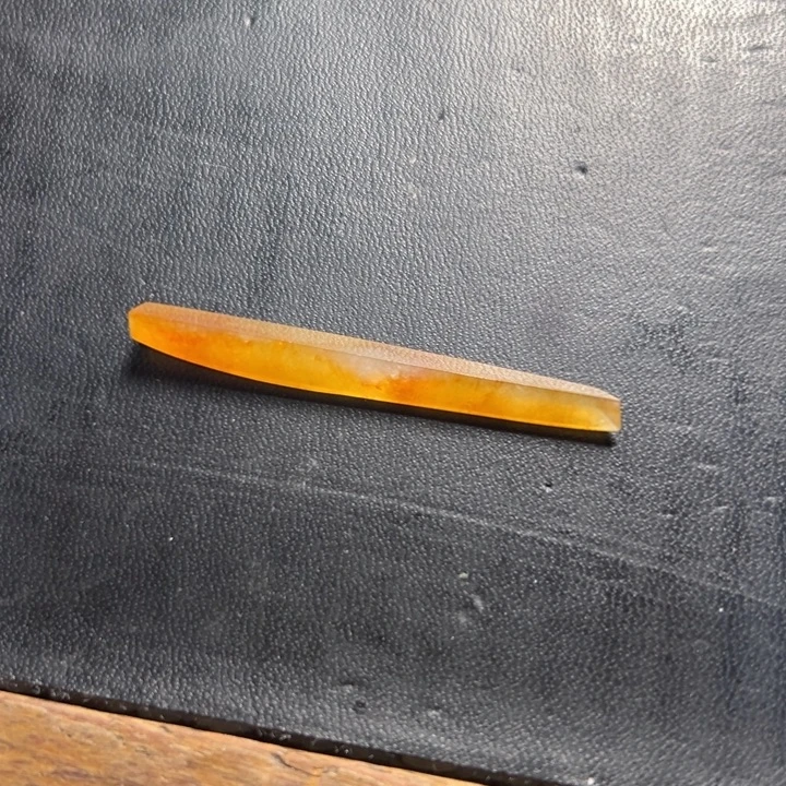 一***花未镶嵌定制翡翠冰黄