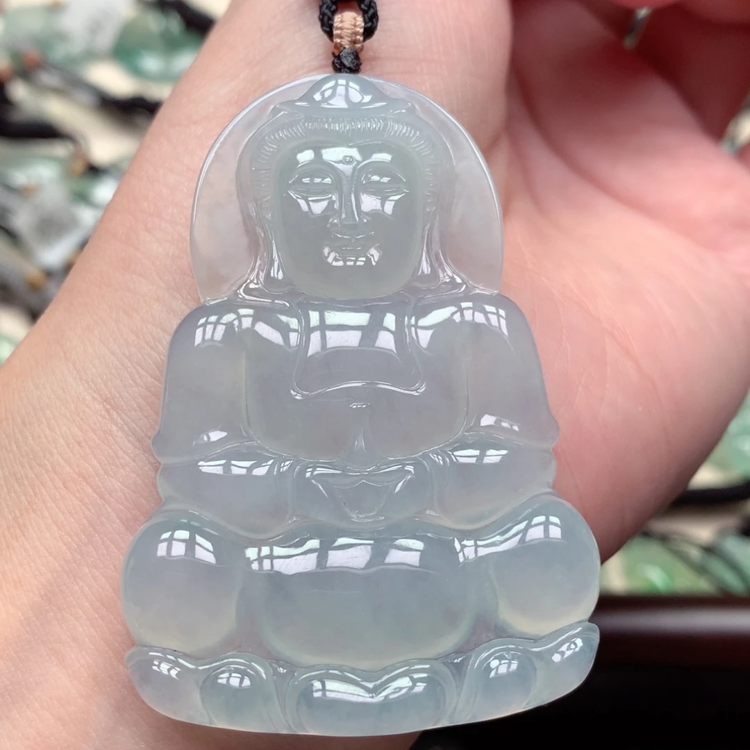 翡翠未镶嵌颈饰观音