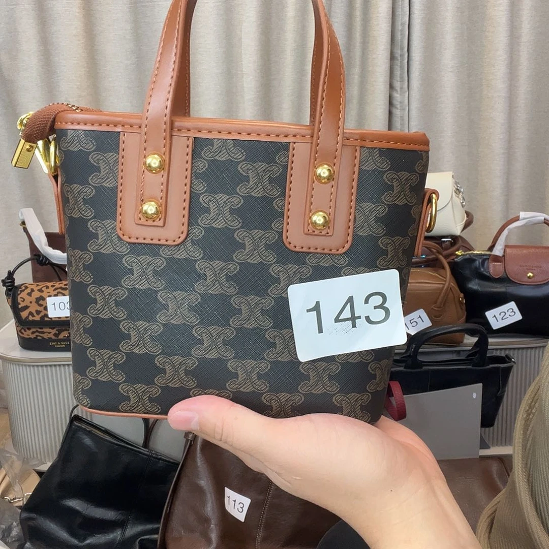 牛剖层皮革PU牛皮（革）