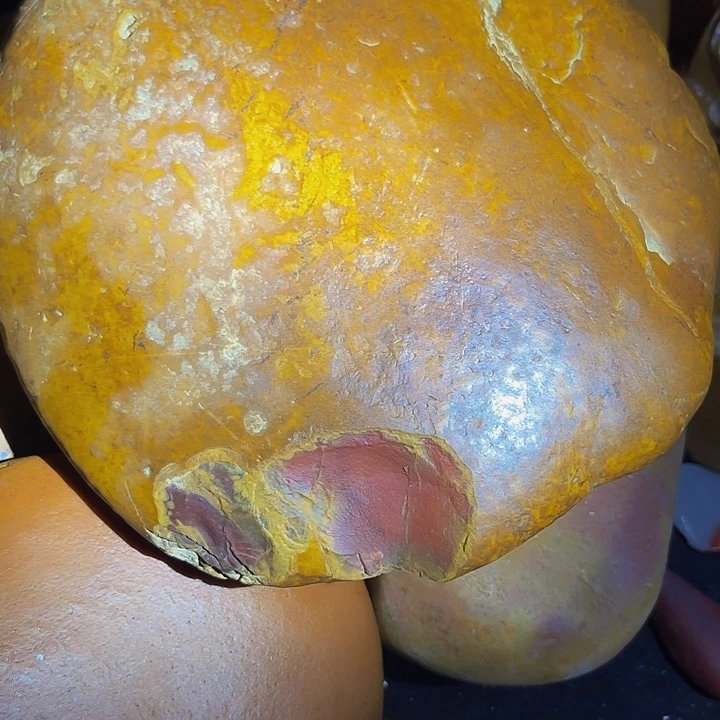 木***老挝石黄蜡石传说