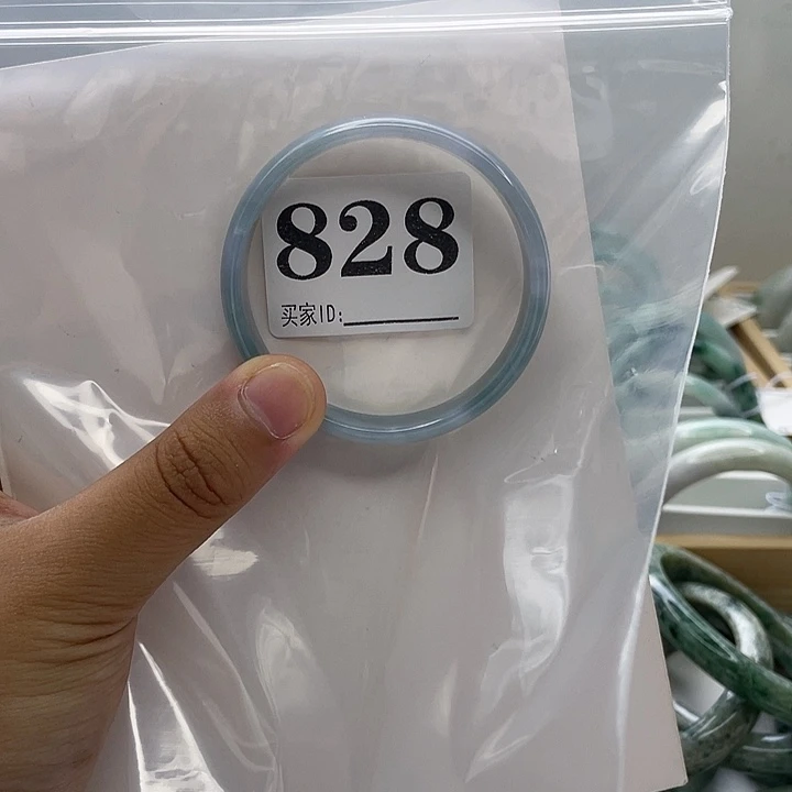 翡翠手镯未镶嵌111111111111111