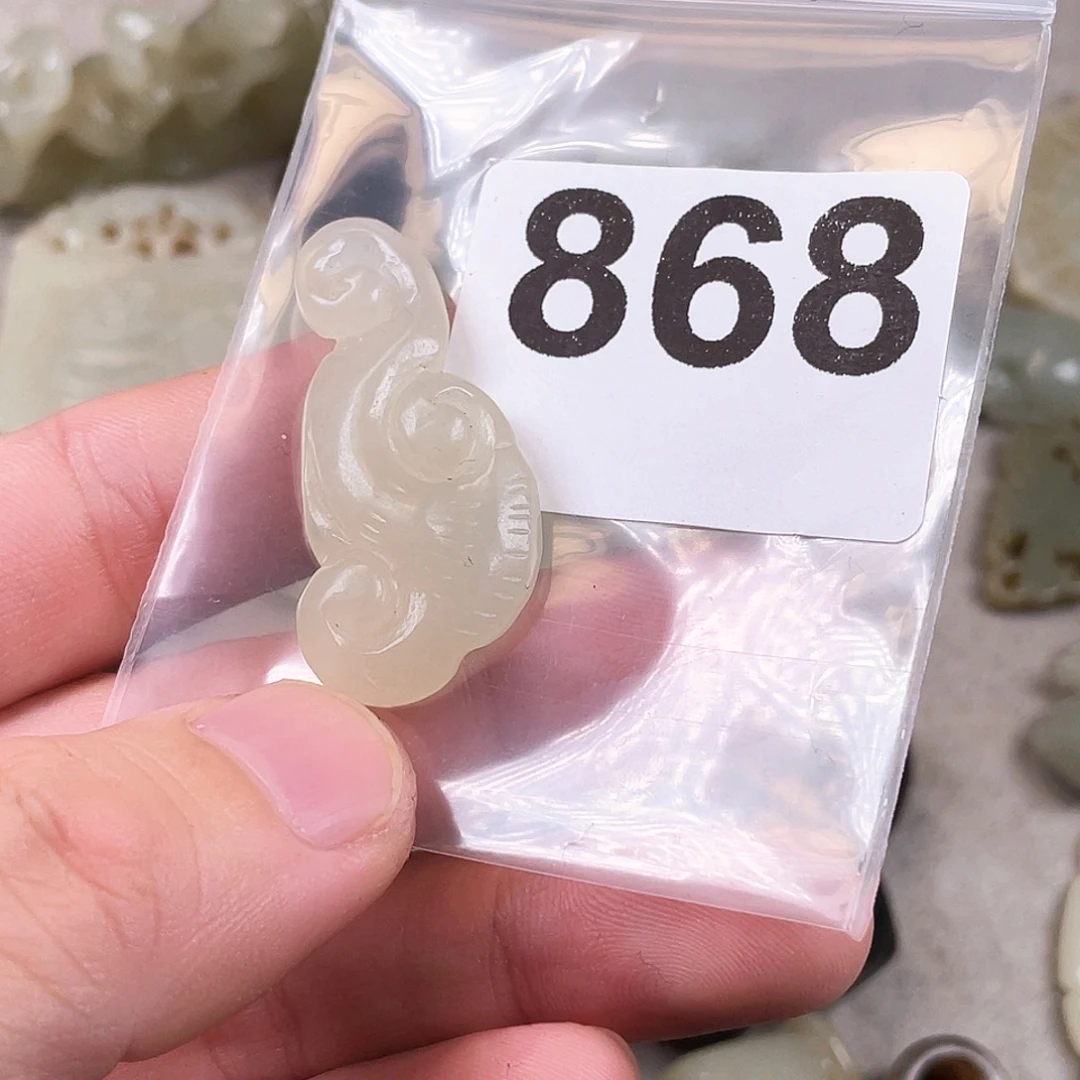 和田玉（糖玉）未镶嵌车挂