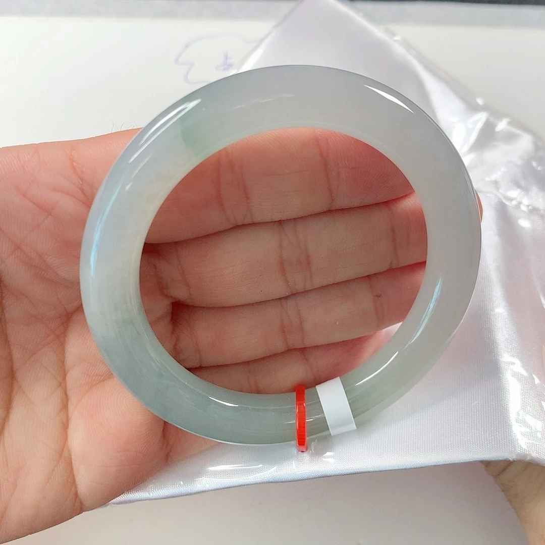 翡翠手镯（圆镯）未镶嵌①⑤⑨