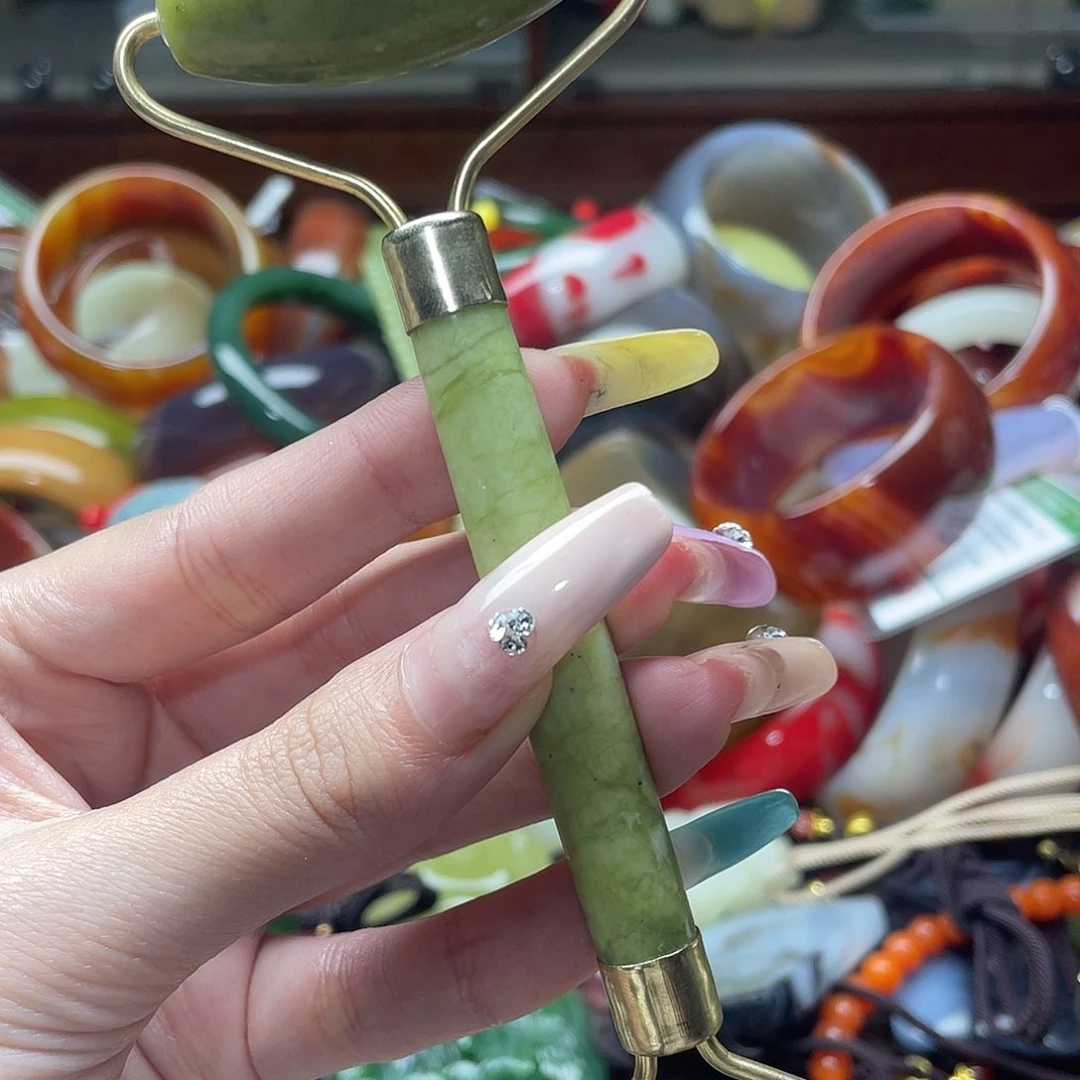 岫玉未镶嵌手镯888888888