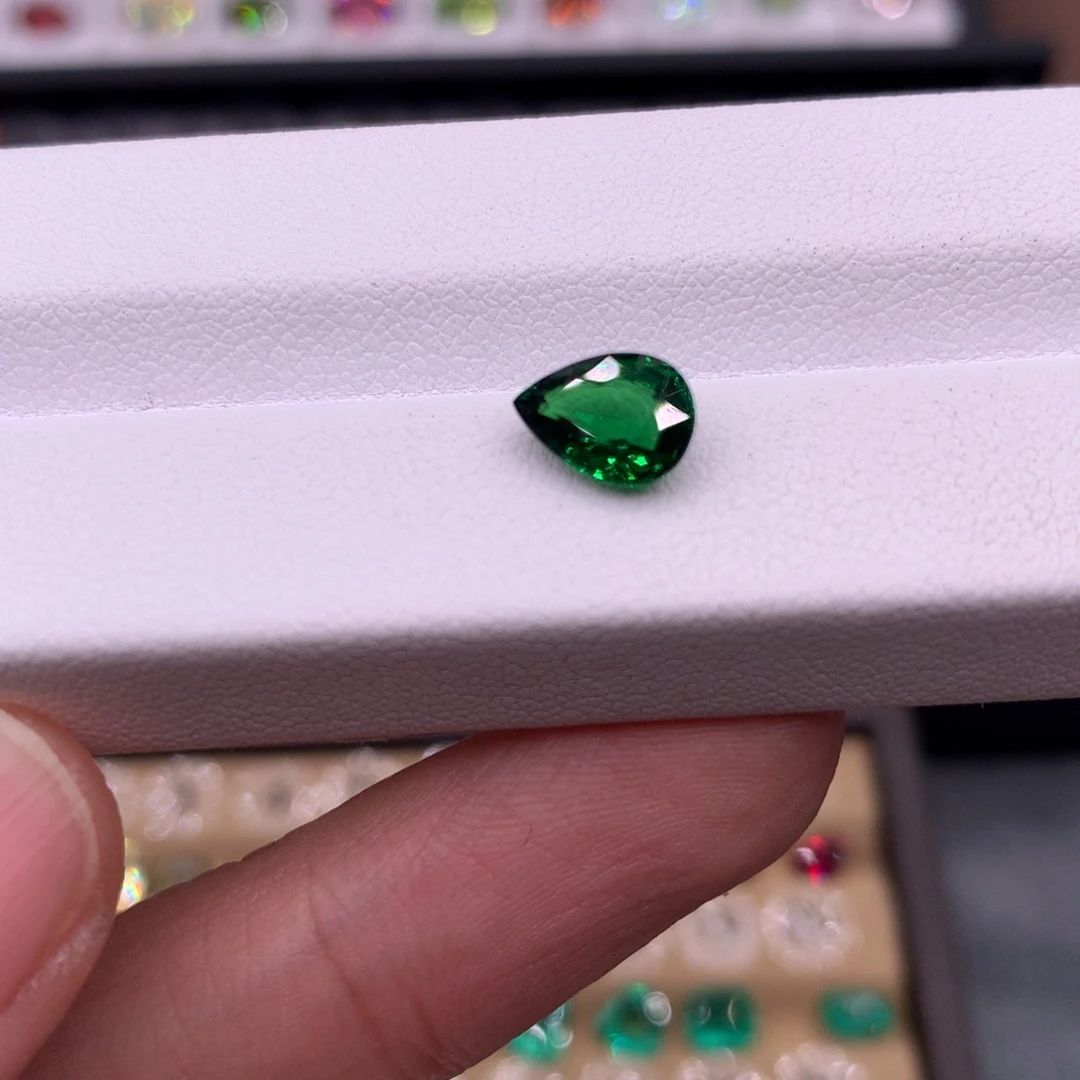 石榴石（沙弗莱）珠宝半成品未镶嵌