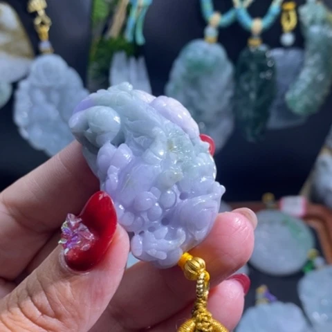 【闪购商品】颈饰未镶嵌翡翠貔貅