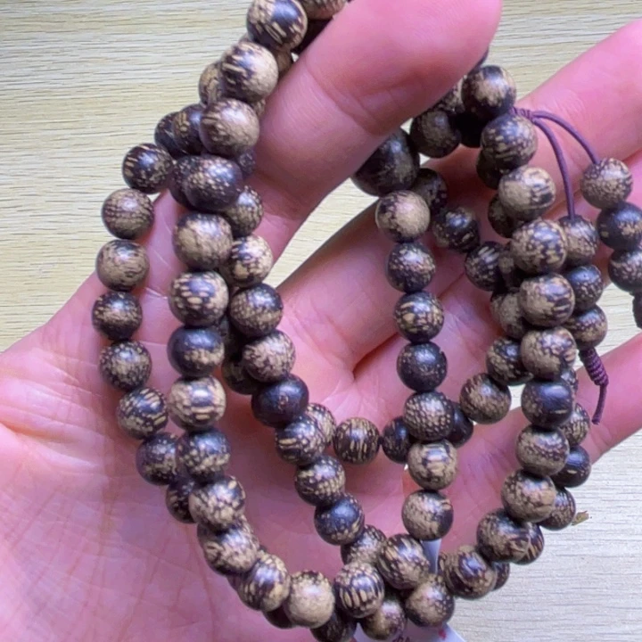 沉香碎屑沉香雷击蚂蚁沉