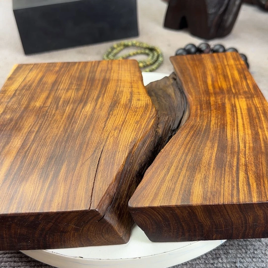 大果紫檀（缅甸花梨）雪**狐