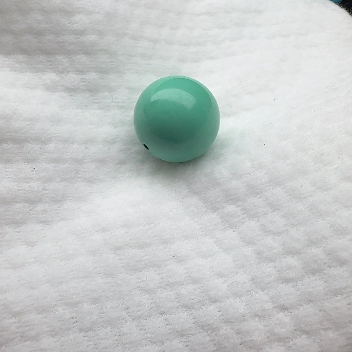 尺寸：17.8左右绿圆珠一颗
