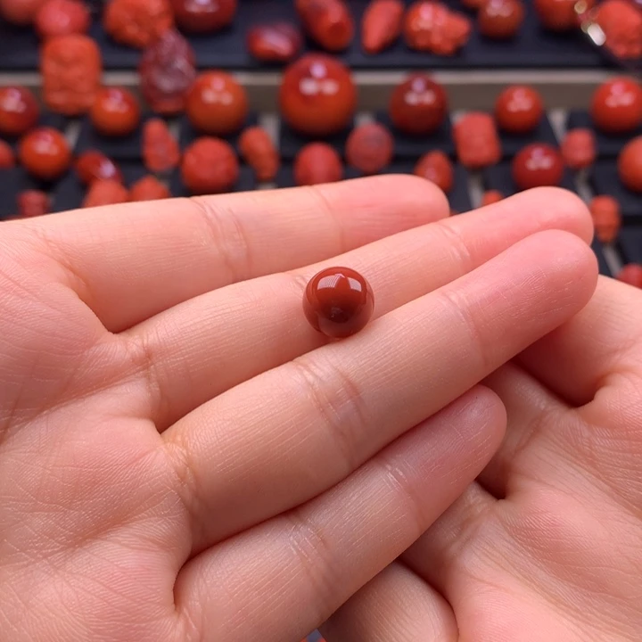 南红玛瑙未镶嵌原矿圆珠单珠10MM