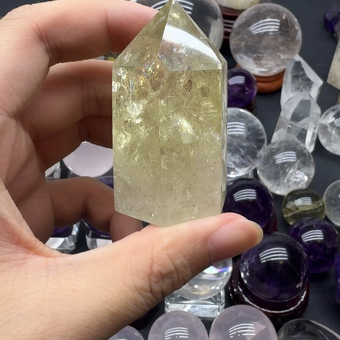 未镶嵌珠宝半成品黄晶