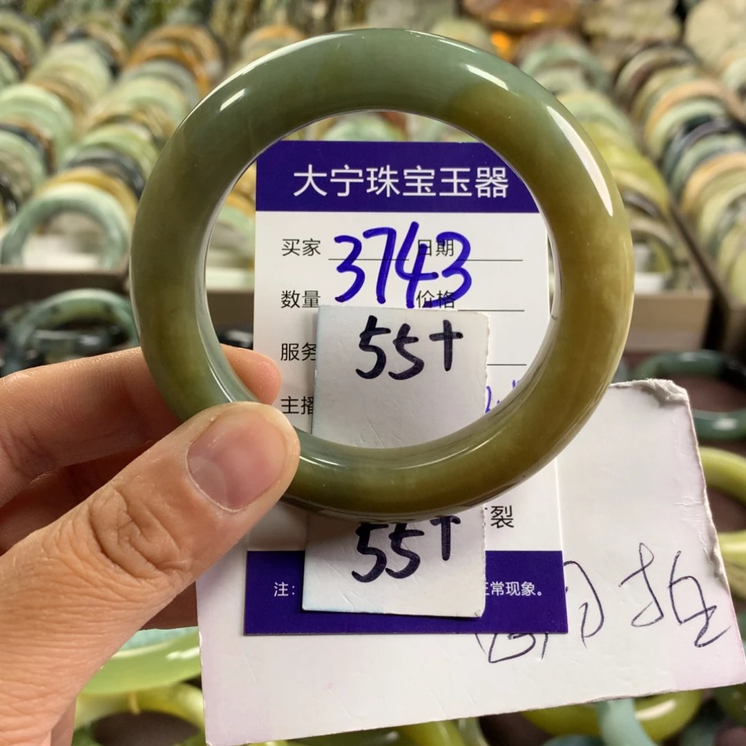 蛇纹石玉未镶嵌手镯3743