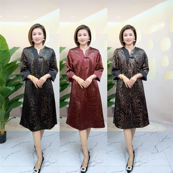 新款豹纹烫金显瘦连衣裙8562
