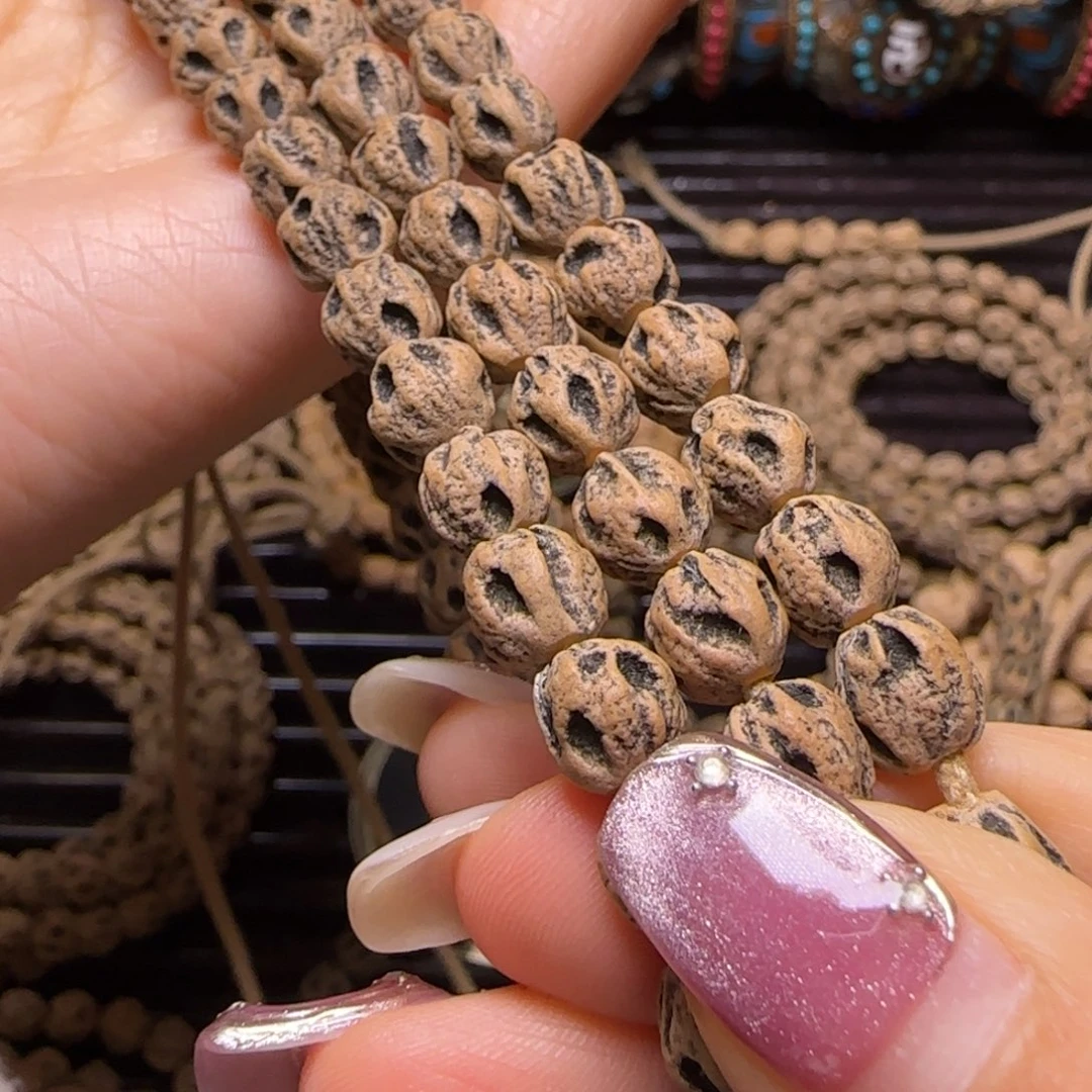 n***6柏香籽/百香籽吊坠