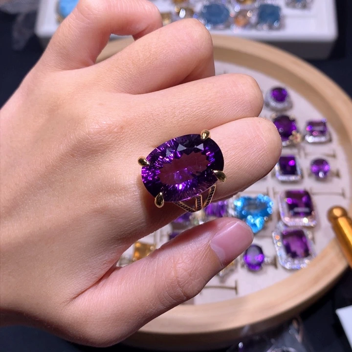 【闪购商品】银S925镶嵌戒指黄晶若*