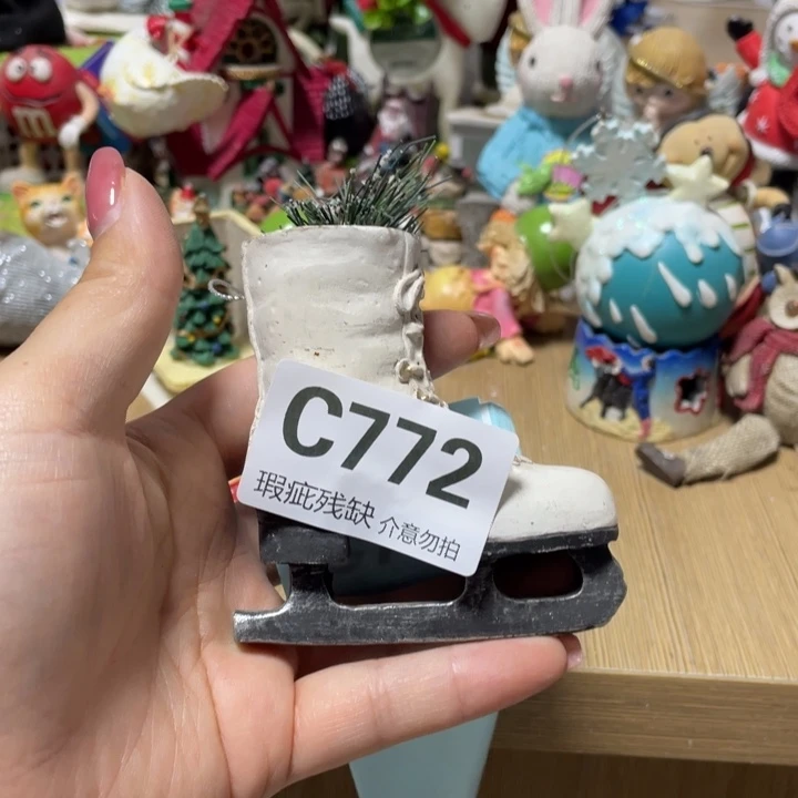 蜗***闪摆件孤品老货微瑕瓷