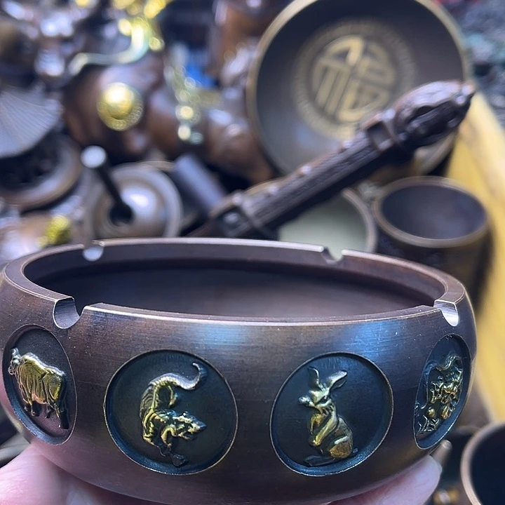 铜233455678987668986655557