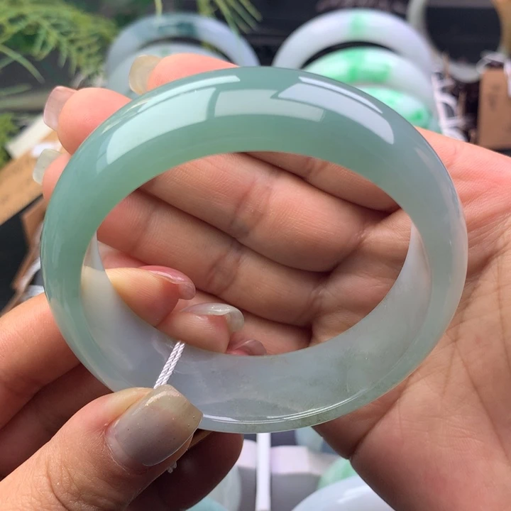翡翠未镶嵌手镯天然翡翠手镯