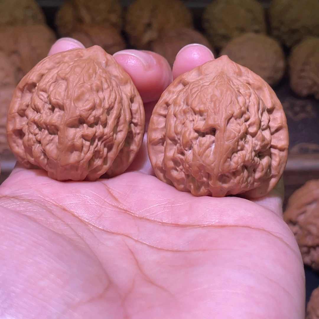 文玩核桃把件蚂蚁沟