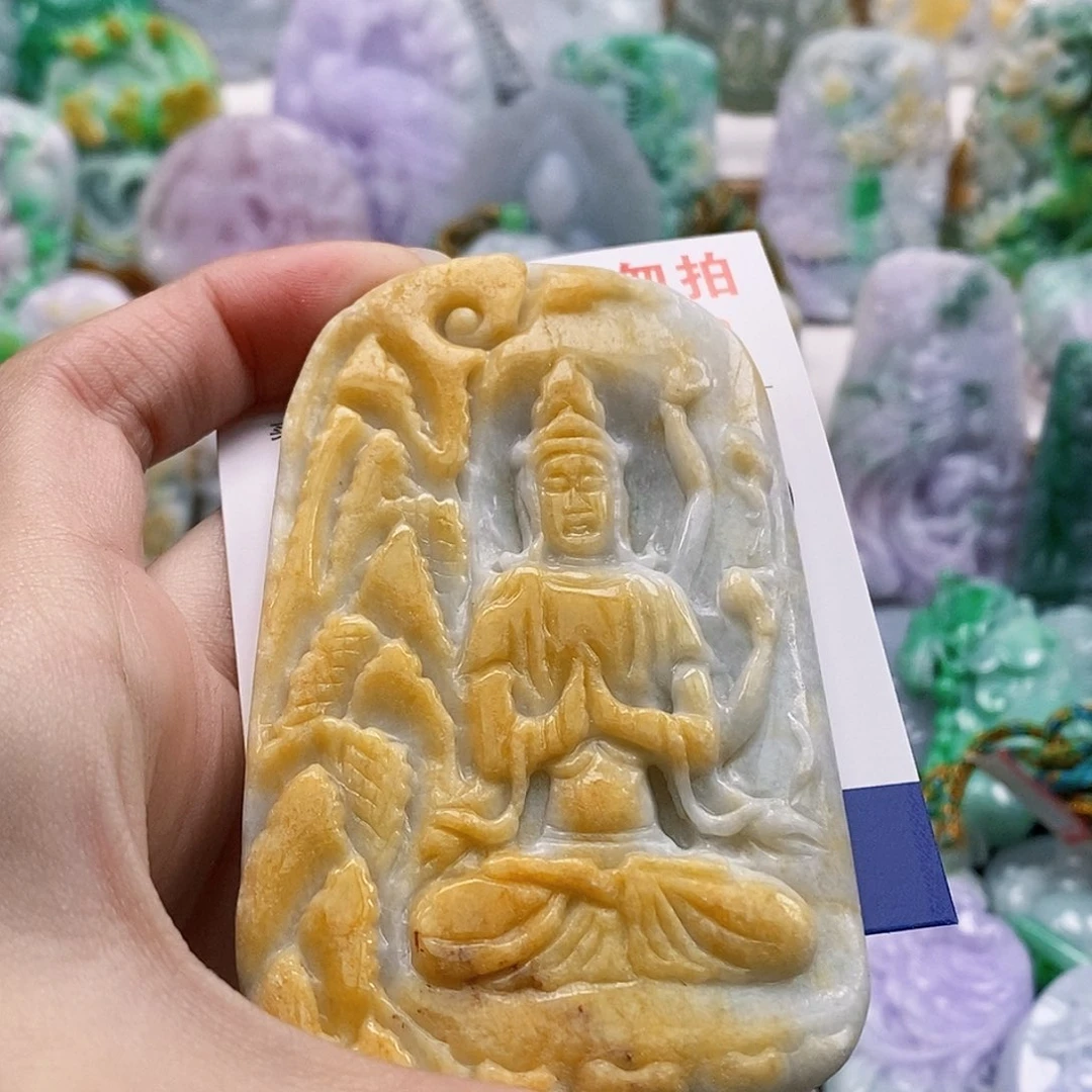 吊坠(不含链)未镶嵌翡翠