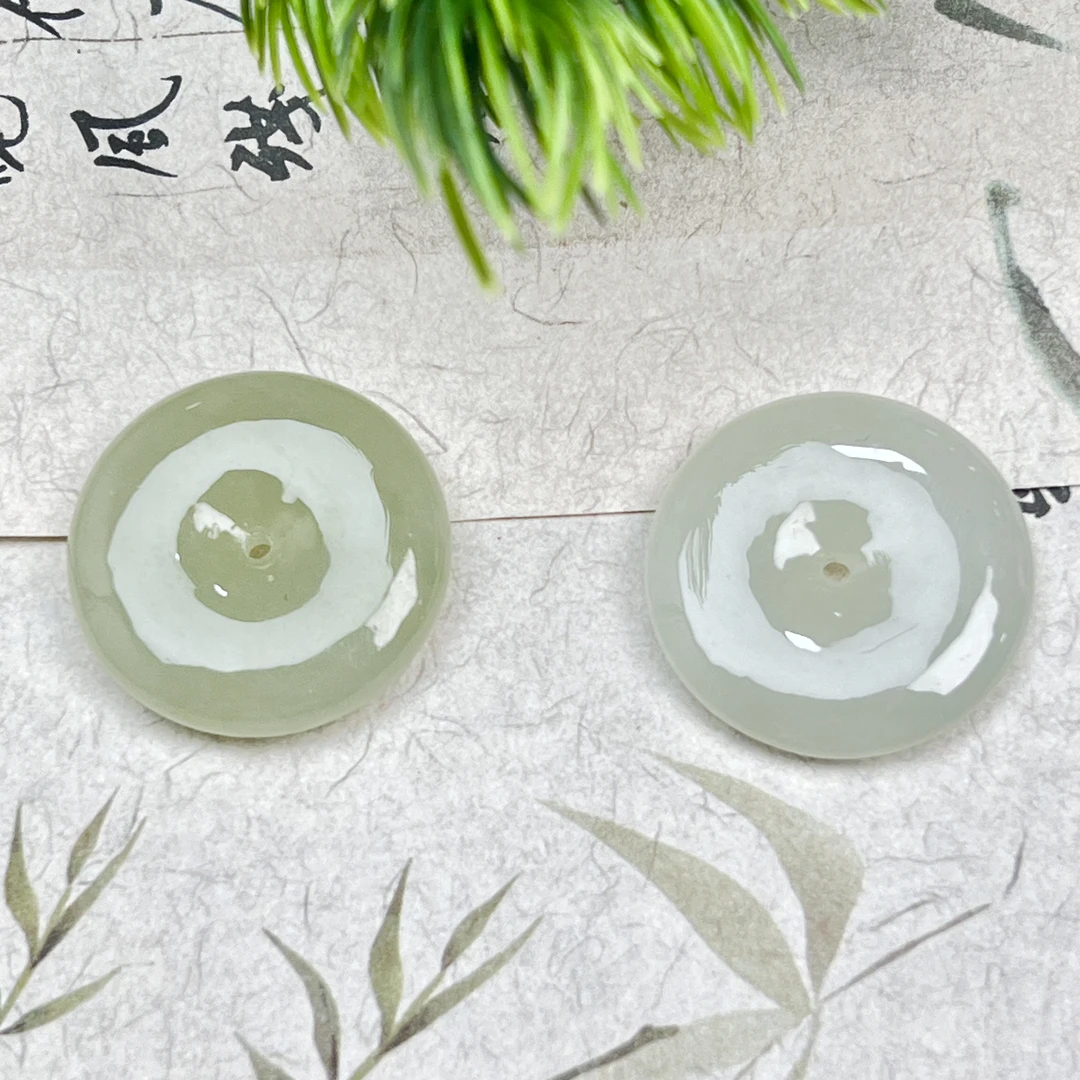 JYSP210和田玉晴水平安扣吊坠26*6mm+多样性发其一