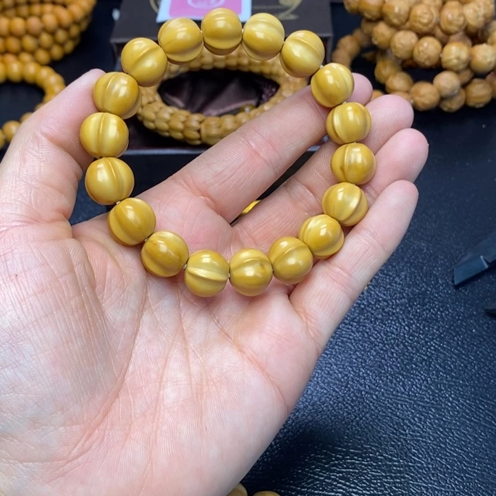 猴头核桃手串猴头