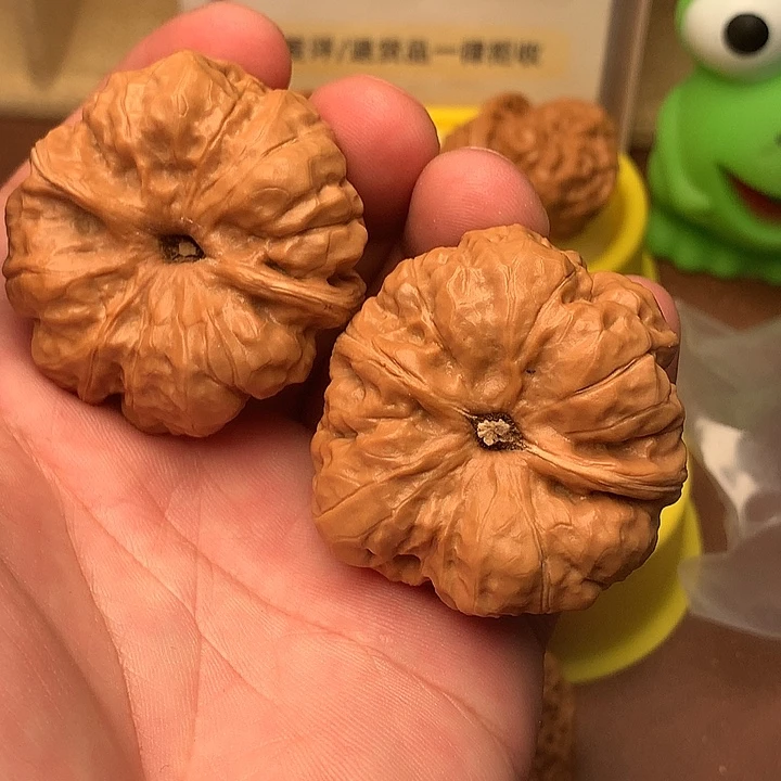 M***龍吊坠文玩核桃蛤蟆头